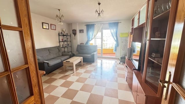 4 bedroom Apartment for sale in Sierra de Estepona - Avda. de Andalucía, Estepona with garage - € 360,000 (Ref: 9810934)