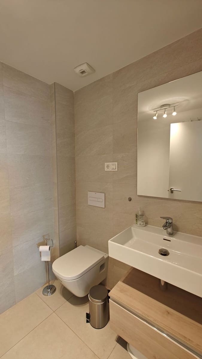 4 Zimmer Apartment zu verkaufen in Estepona mit Pool Garage - 885.000 € (Ref: 9812940)