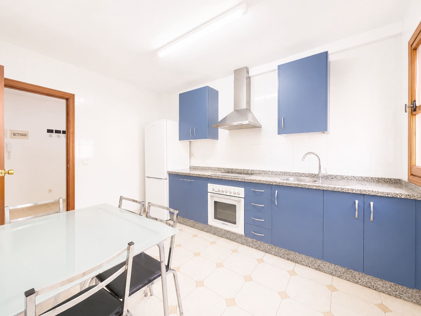 3 bedroom Apartment for sale in El Morche - € 250,000 (Ref: 9823477)