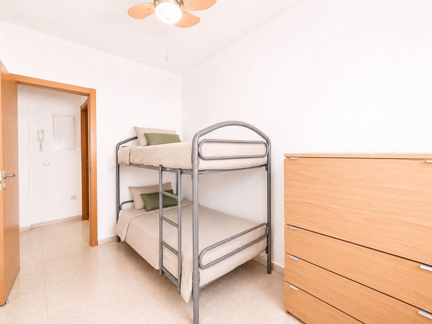 2 chambre Appartement à vendre à Torrox avec piscine garage - 235 000 € (Ref: 9823588)