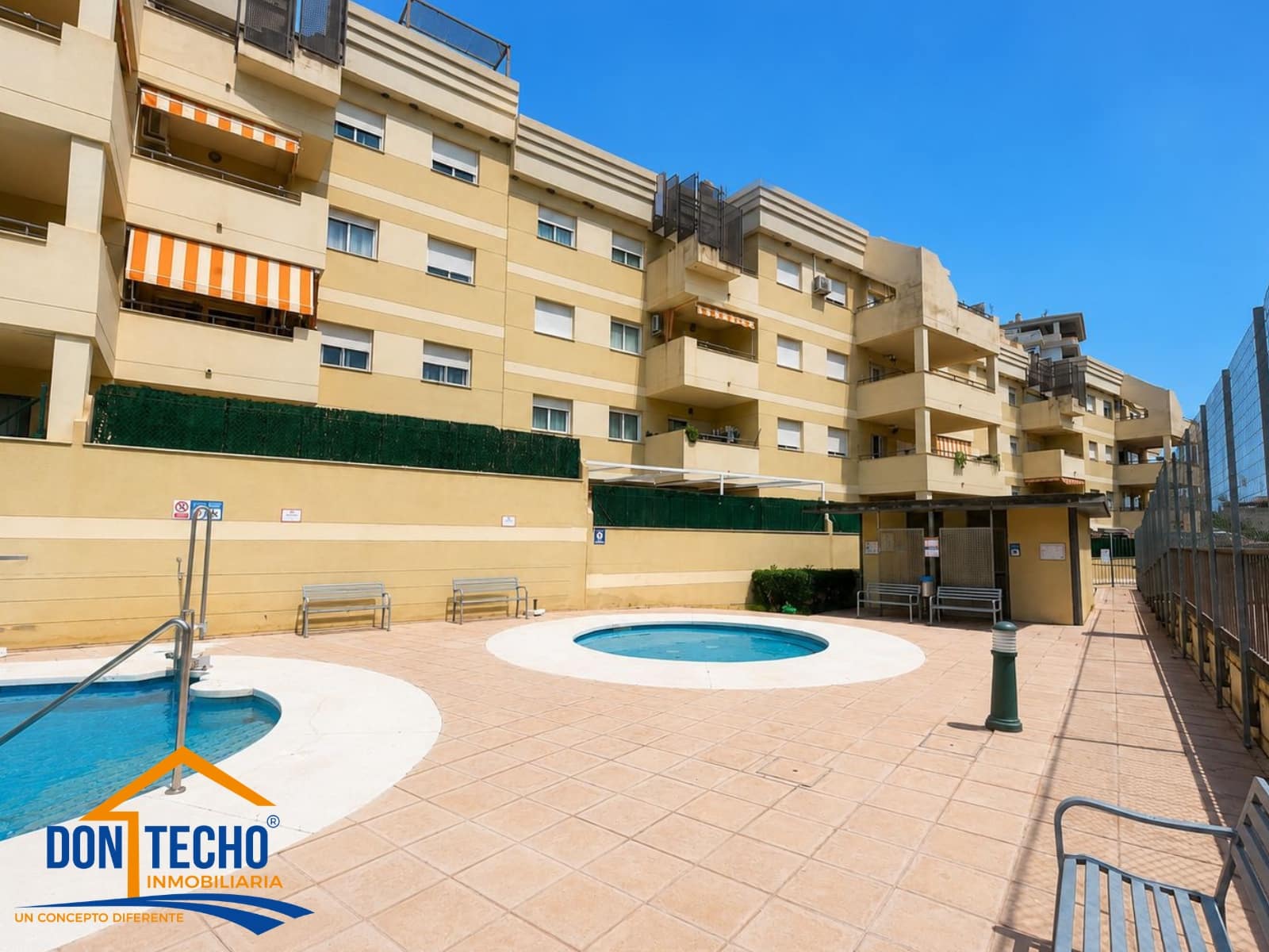2 chambre Appartement à vendre à Torrox avec piscine garage - 235 000 € (Ref: 9823588)
