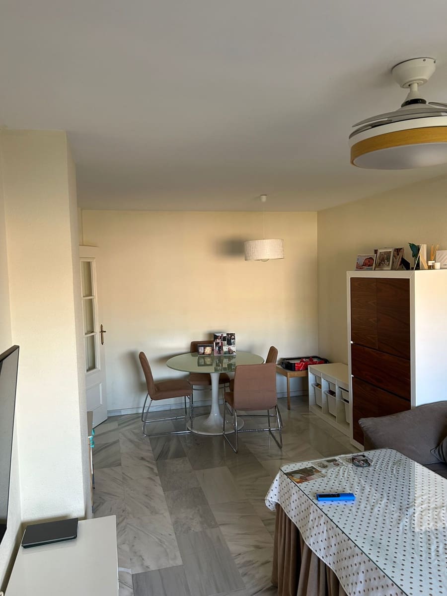 3 sypialnia Apartament na sprzedaż w Miasto Malaga z basenem garażem - 500 000 € (Ref: 9823768)