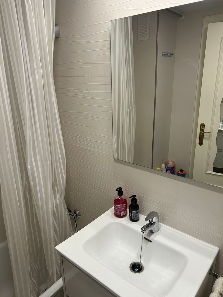 3 sypialnia Apartament na sprzedaż w Miasto Malaga z basenem garażem - 500 000 € (Ref: 9823768)