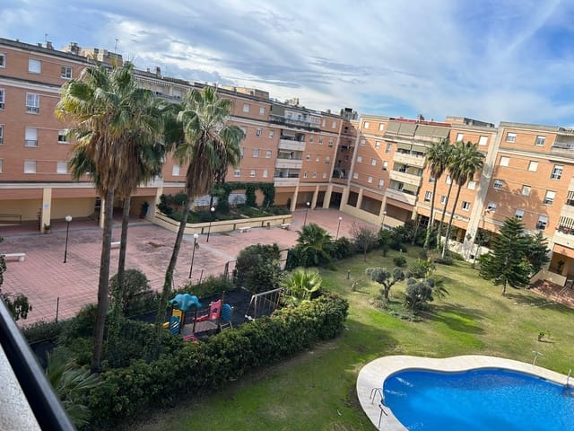 3 sypialnia Apartament na sprzedaż w El Romeral, Miasto Málaga z basenem garażem - 500 000 € (Ref: 9823768)