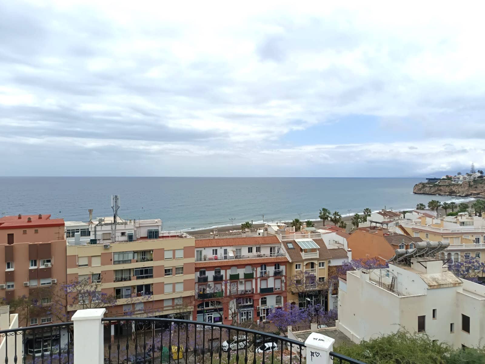 2 bedroom Villa for sale in Rincon de la Victoria with pool - € 420,000 (Ref: 9827993)