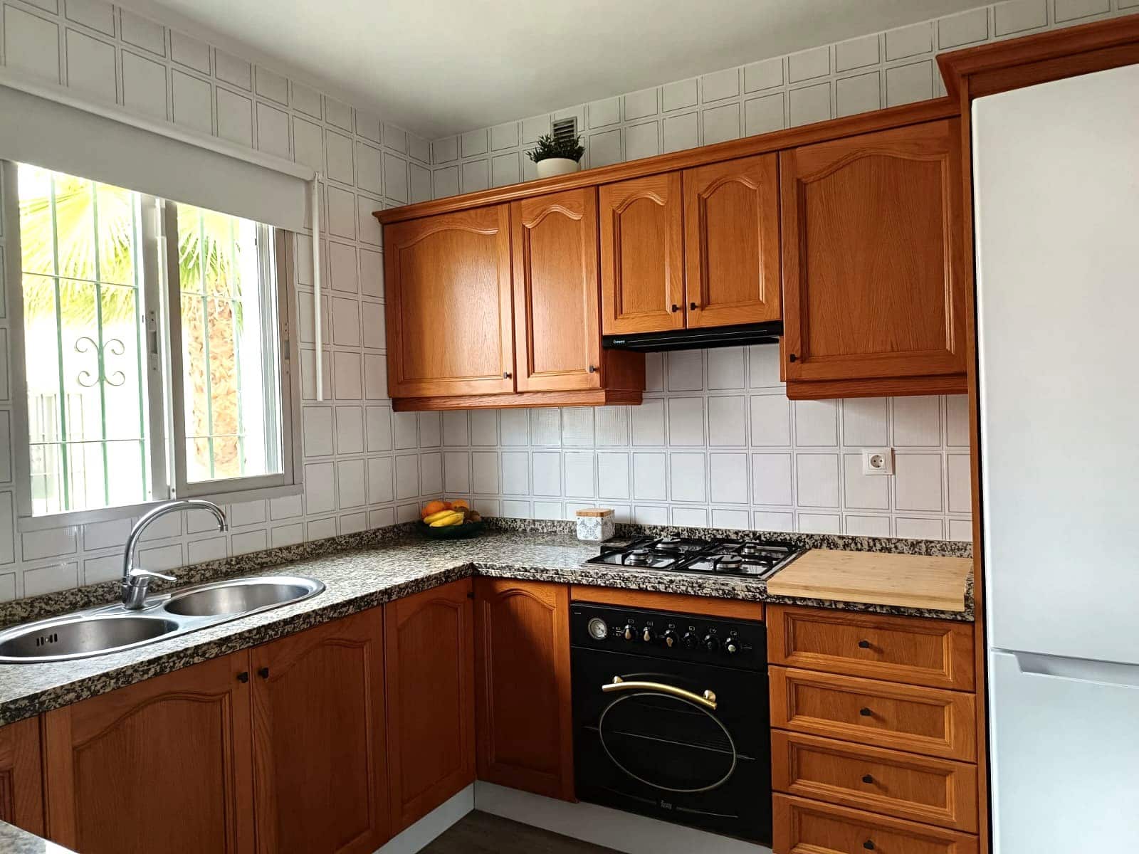 2 bedroom Villa for sale in Rincon de la Victoria with pool - € 420,000 (Ref: 9827993)