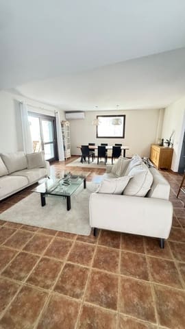3 sovrum Villa till salu i Paraiso - Barronal, Estepona med pool garage - 749 000 € (Ref: 9832261)