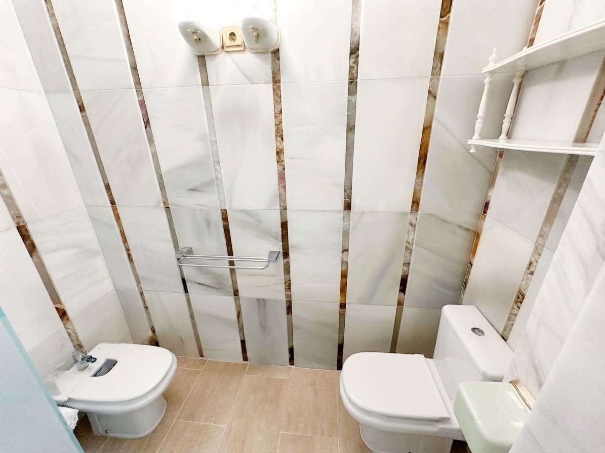 Apartamento de 3 habitaciones en Estepona en venta - 425.000 € (Ref: 9834199)