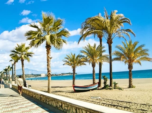 3 soverom Leilighet til salgs i Puerto de Estepona, Estepona - € 425 000 (Ref: 9834199)