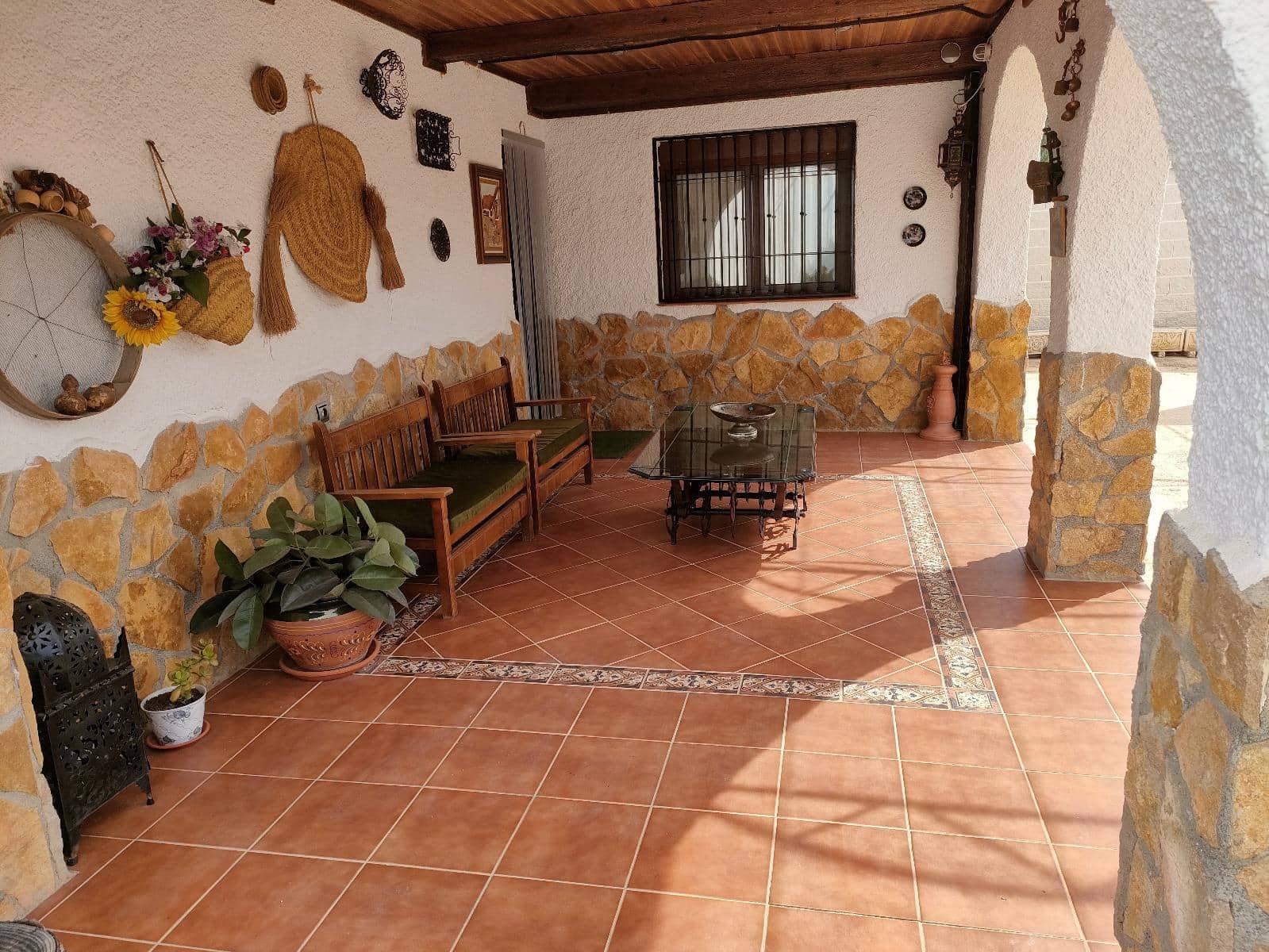 5 soveværelse Finca/Landehus til salg i Atarfe med swimmingpool garage - € 450.000 (Ref: 9834889)