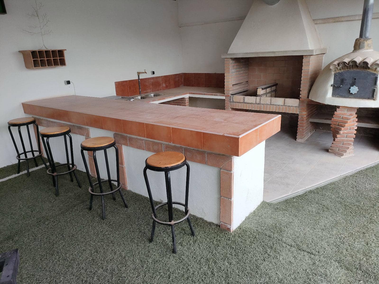 5 soveværelse Finca/Landehus til salg i Atarfe med swimmingpool garage - € 450.000 (Ref: 9834889)