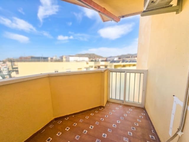 3 slaapkamer Flat te koop in Rincón de la Victoria met zwembad - € 375.000 (Ref: 9858846)