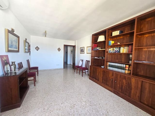 3 slaapkamer Flat te koop in Rincón de la Victoria met zwembad - € 375.000 (Ref: 9858846)