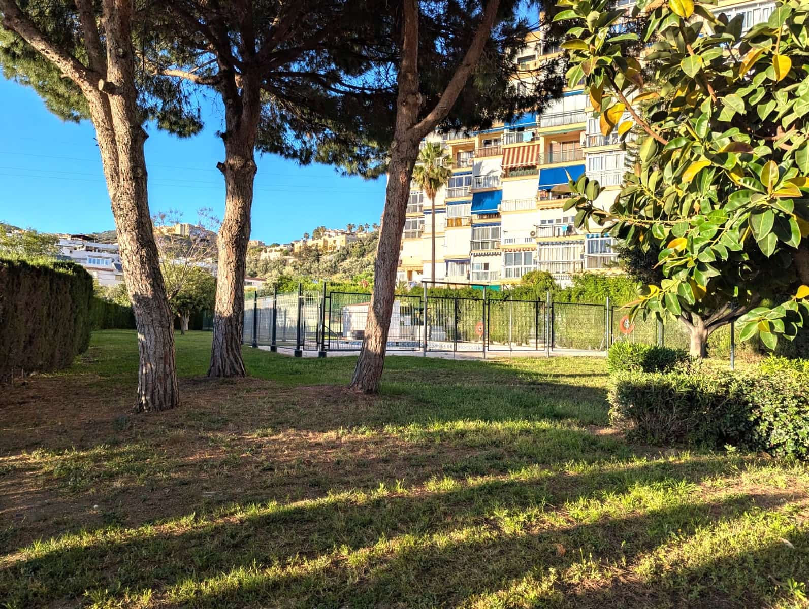 3 slaapkamer Flat te koop in Rincon de la Victoria met zwembad - € 375.000 (Ref: 9858846)
