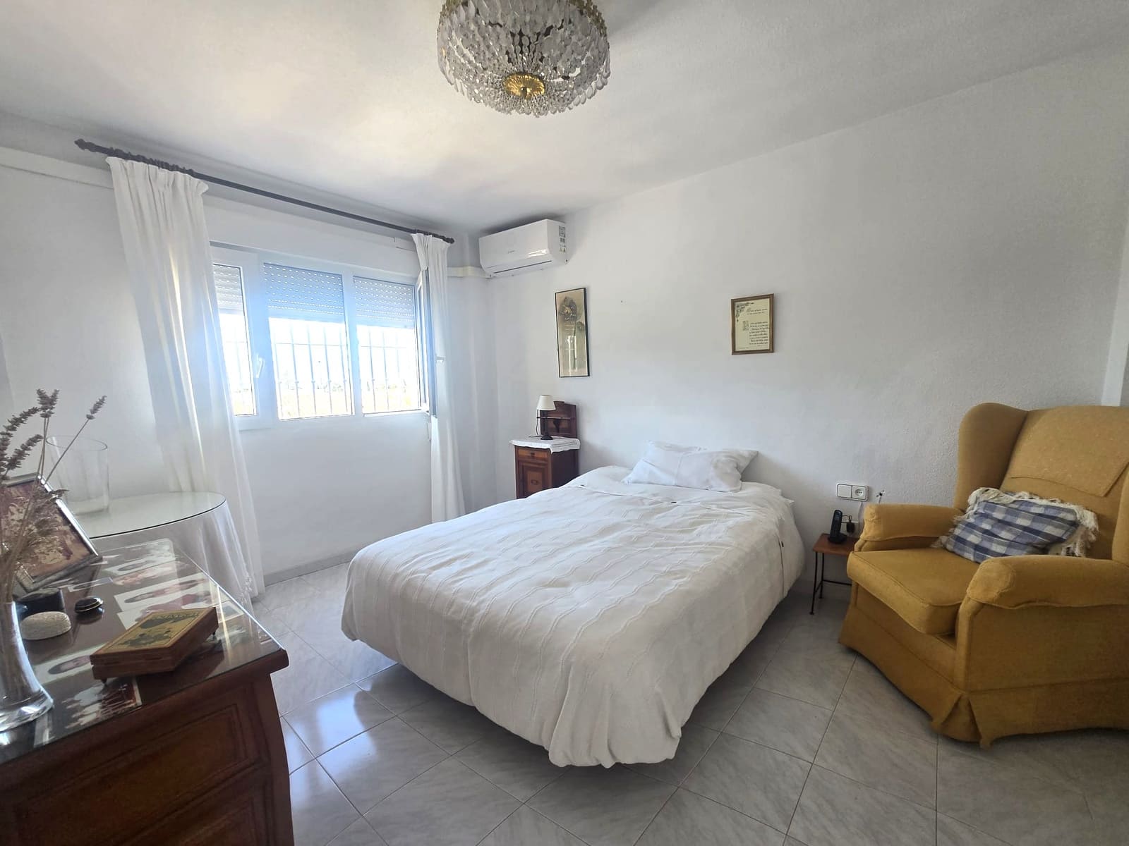 6 soverom Villa til salgs i Malaga by med garasje - € 1 057 000 (Ref: 9861058)