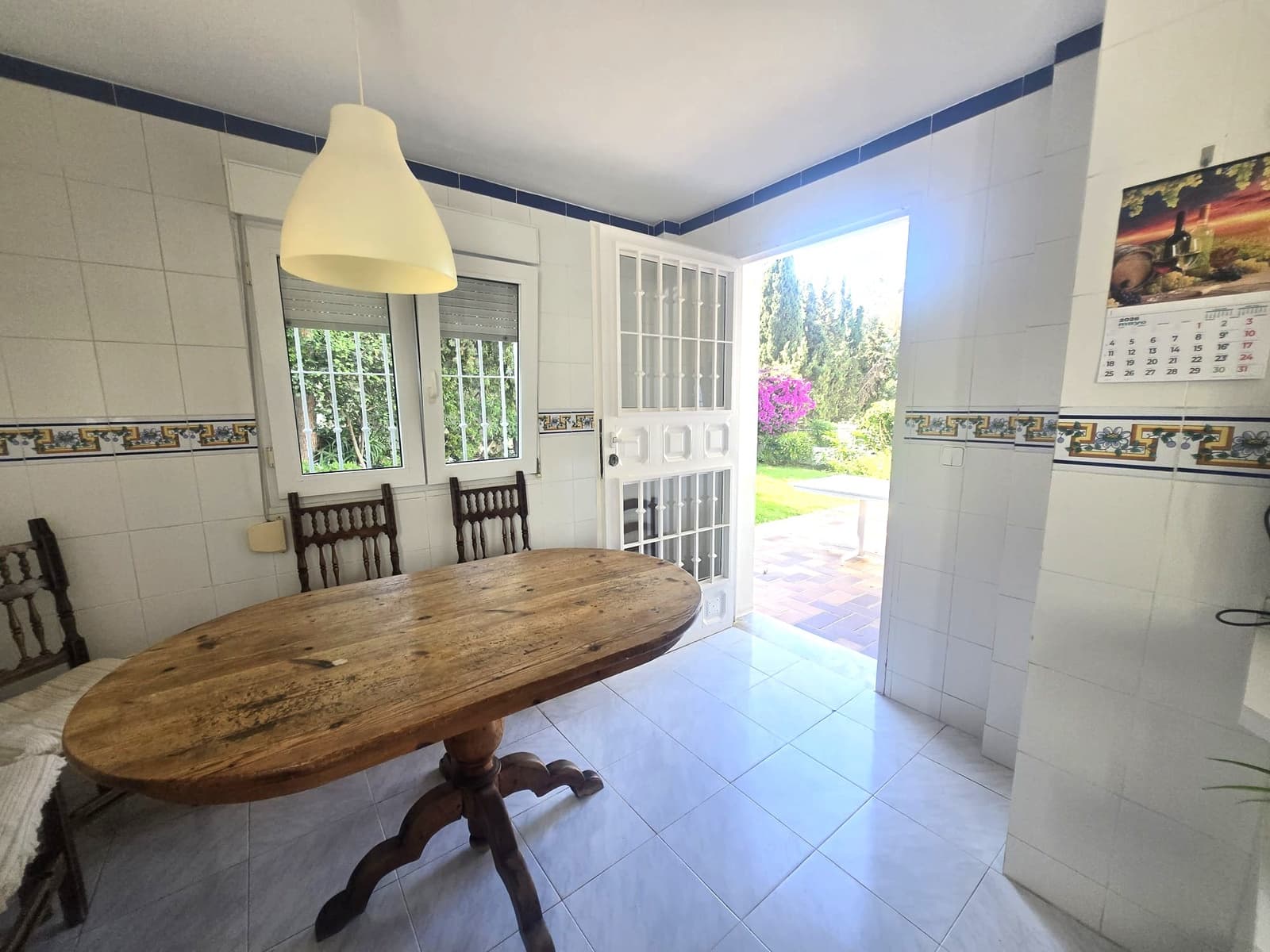 6 soverom Villa til salgs i Malaga by med garasje - € 1 057 000 (Ref: 9861058)