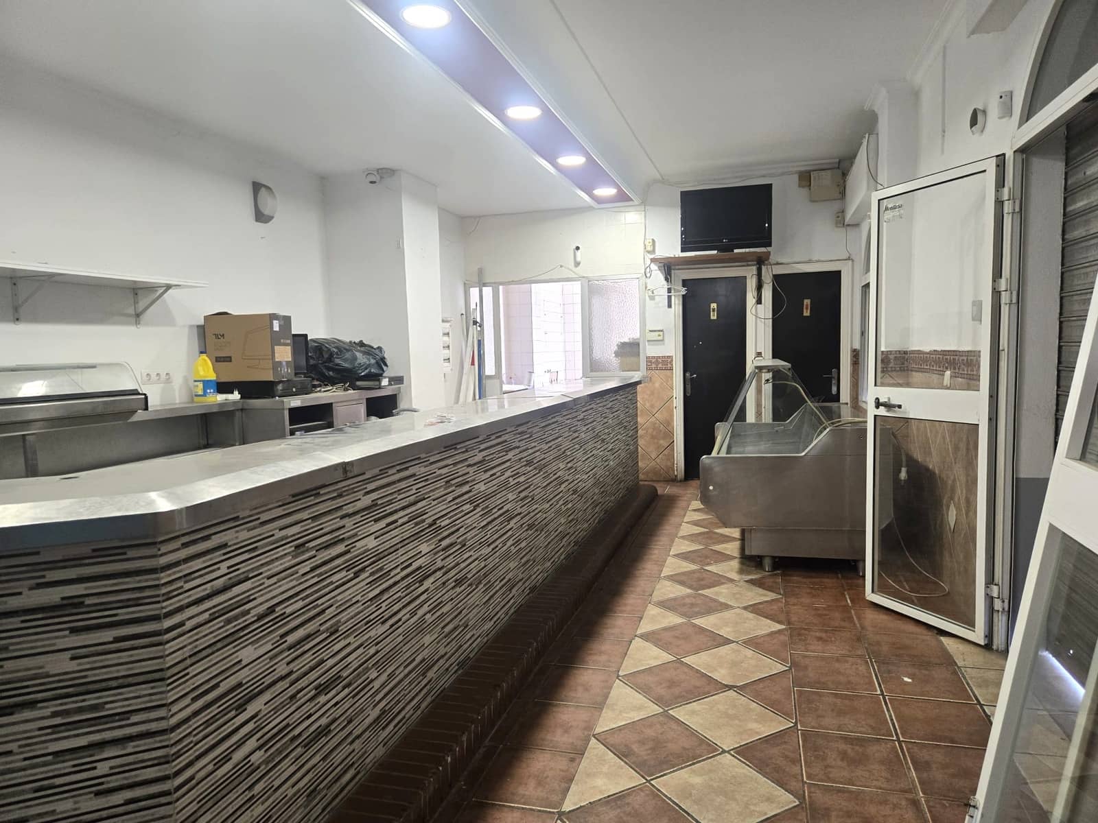 2 Zimmer Gewerbe zu verkaufen in Rincon de la Victoria - 850.000 € (Ref: 9866128)