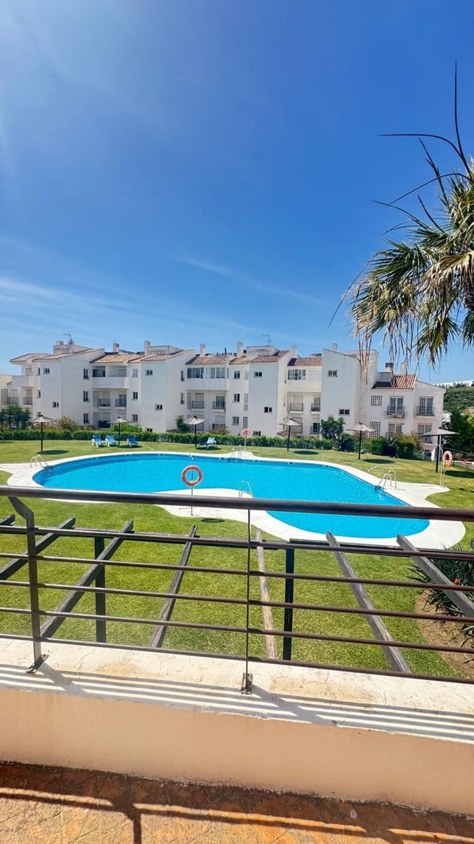 2 chambre Appartement à vendre à Manilva avec piscine - 360 000 € (Ref: 9867290)