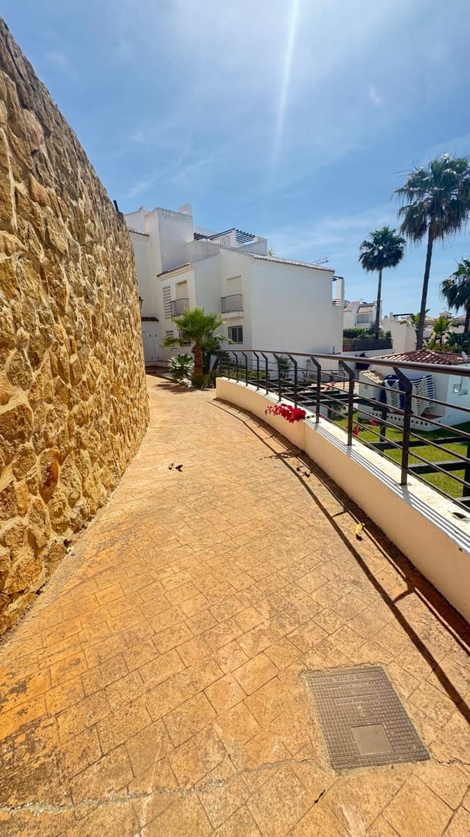 2 chambre Appartement à vendre à Manilva avec piscine - 360 000 € (Ref: 9867290)