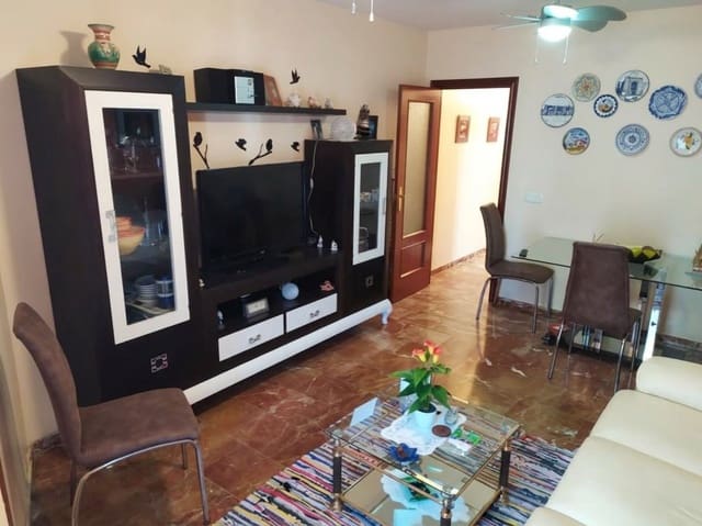 1 makuuhuone Huoneisto myytävänä paikassa El Morche, Torrox mukana uima-altaan - 182 000 € (Ref: 9867406)