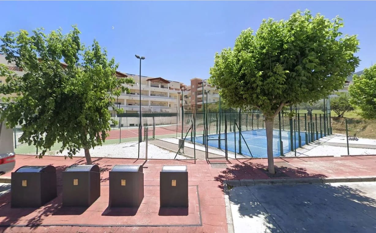 2 sypialnia Apartament na sprzedaż w Benalmadena z basenem garażem - 388 600 € (Ref: 9875282)