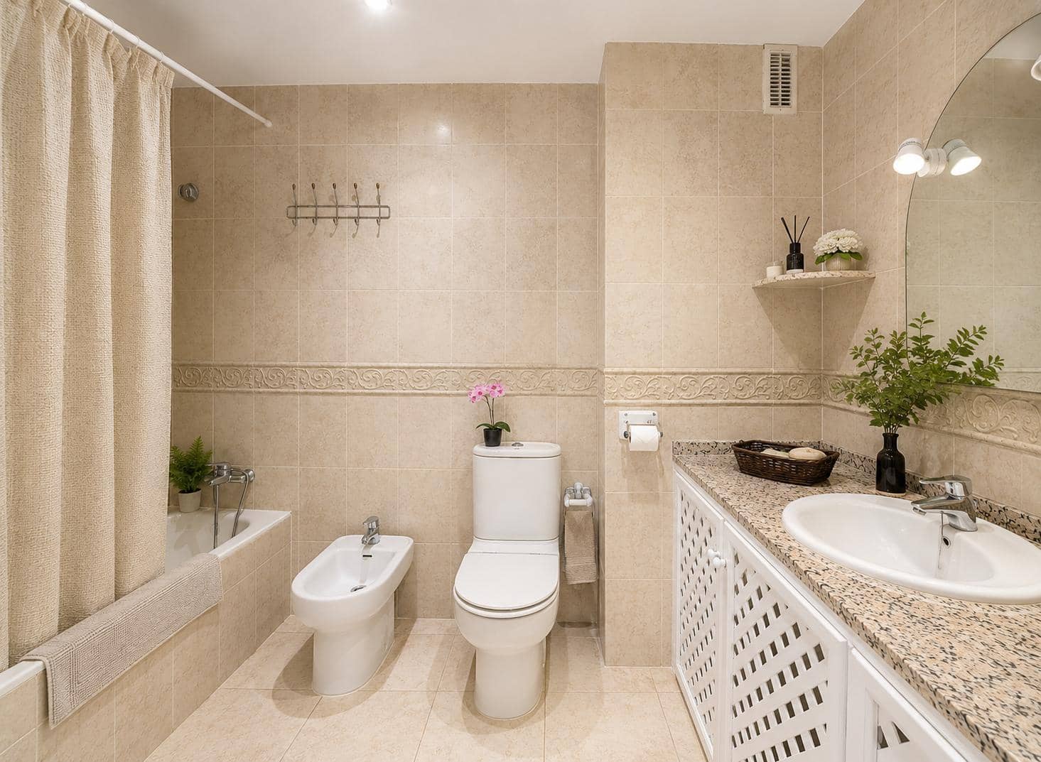 2 slaapkamer Appartement te koop in San Luis de Sabinillas met zwembad - € 265.000 (Ref: 9877594)