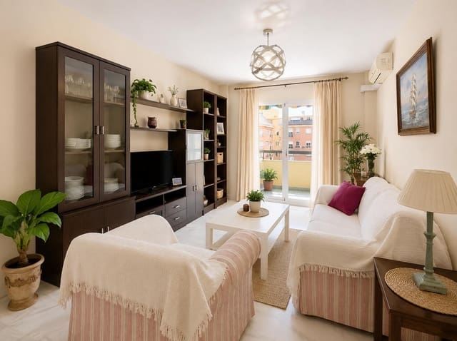 2 quarto Apartamento para venda em San Luis de Sabinillas, Manilva com piscina - 265 000 € (Ref: 9877594)
