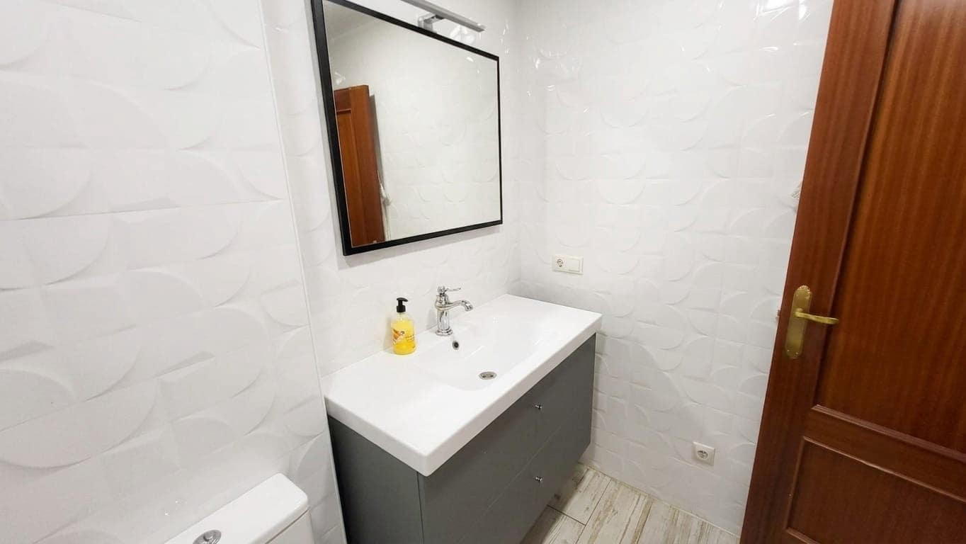 3 slaapkamer Flat te koop in Rincon de la Victoria met garage - € 399.000 (Ref: 9899801)