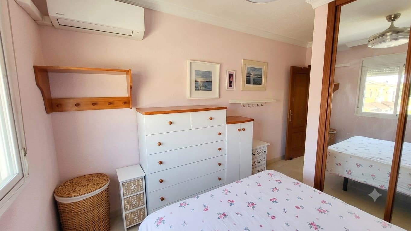 3 slaapkamer Flat te koop in Rincon de la Victoria met garage - € 399.000 (Ref: 9899801)