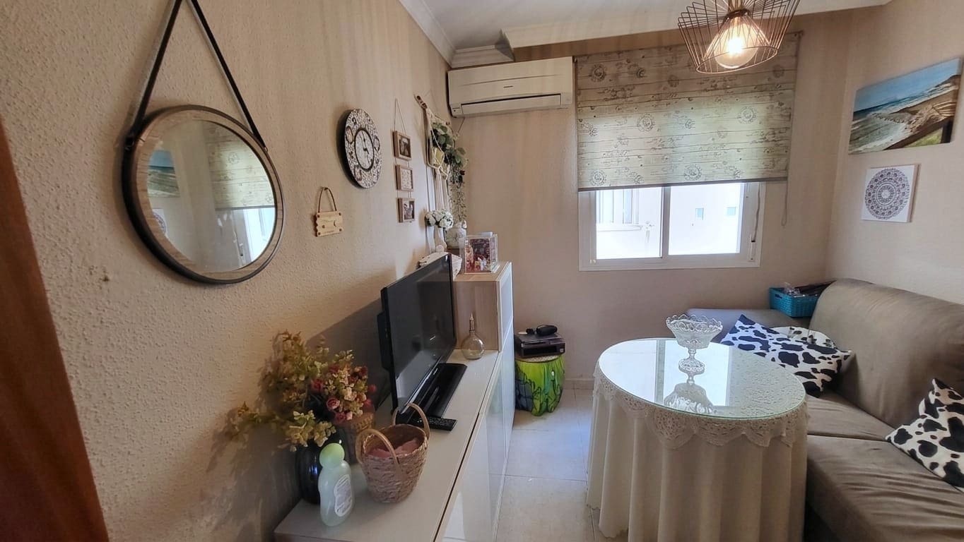 3 slaapkamer Flat te koop in Rincon de la Victoria met garage - € 399.000 (Ref: 9899801)