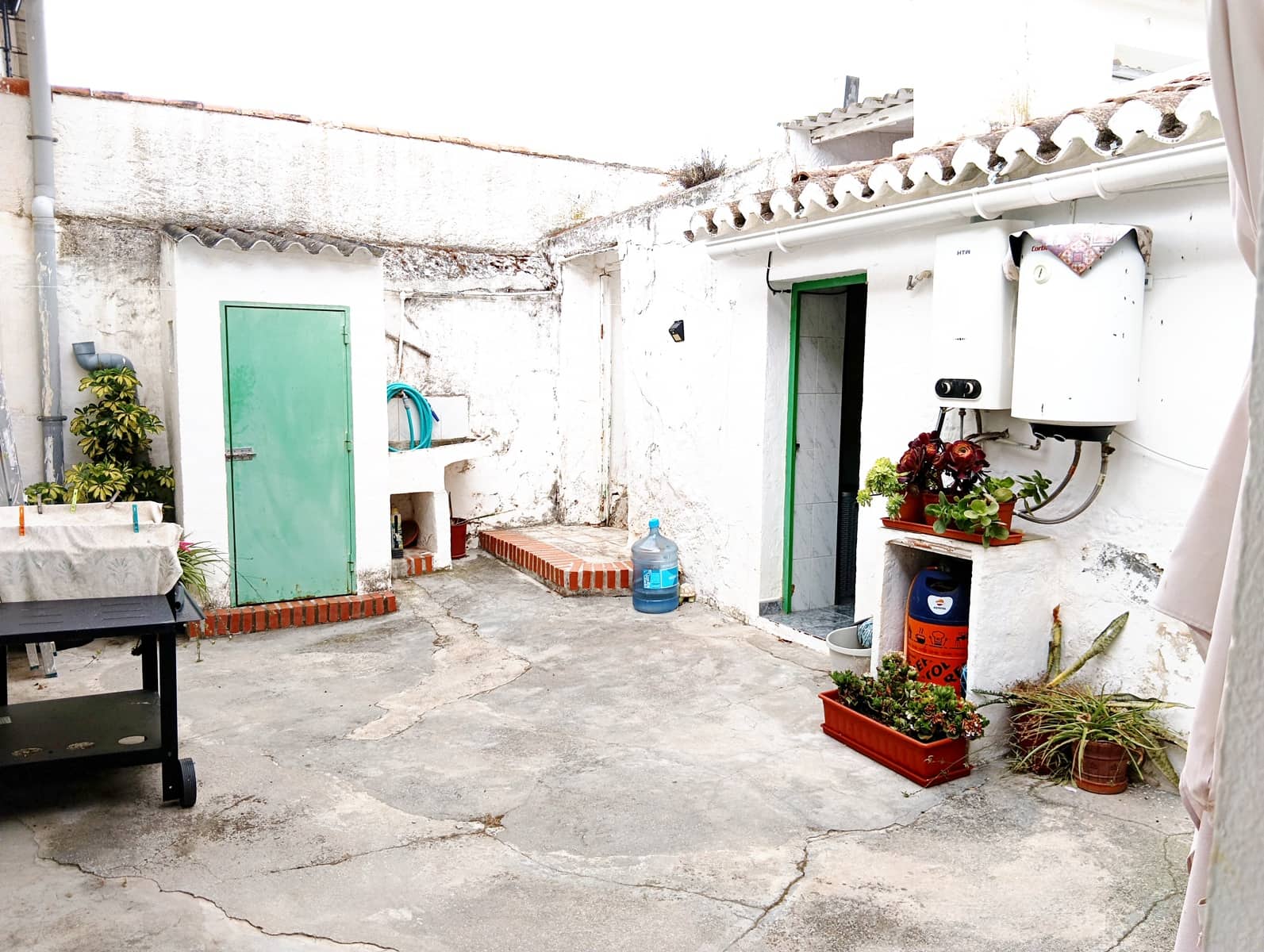 6 slaapkamer Finca/Landhuis te koop in Alora - € 175.000 (Ref: 9899803)