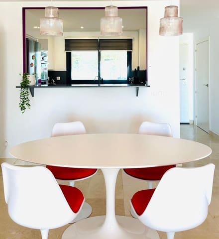 2 slaapkamer Appartement te koop in Casares Pueblo, Casares met zwembad garage - € 395.000 (Ref: 9906605)