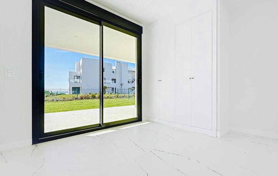 2 bedroom Apartment for sale in Casares with pool garage - € 420,000 (Ref: 9908855)