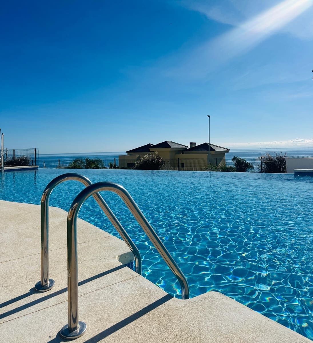 2 bedroom Apartment for sale in Casares with pool garage - € 420,000 (Ref: 9908855)