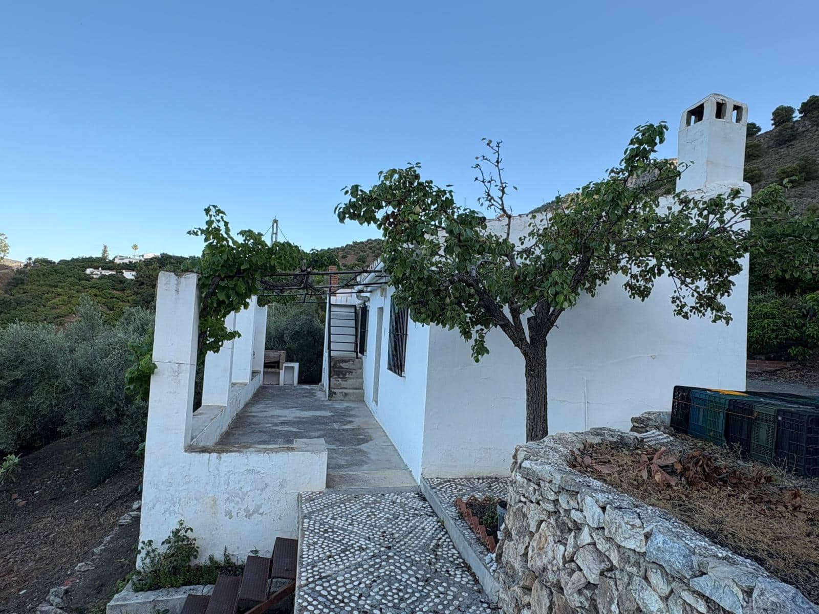 1 bedroom Finca/Country House for sale in Frigiliana with garage - € 299,000 (Ref: 9908888)