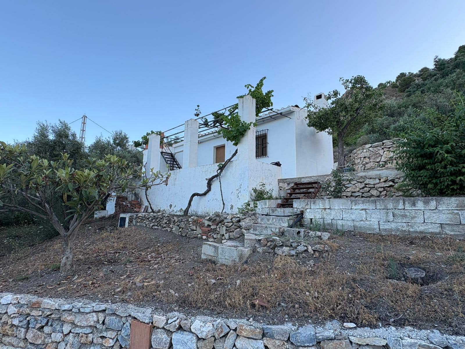 1 bedroom Finca/Country House for sale in Frigiliana with garage - € 299,000 (Ref: 9908888)