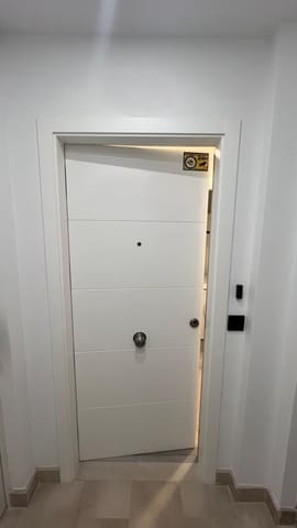 1 bedroom Apartment for sale in Málaga del Fresno with garage - € 325,000 (Ref: 9926507)