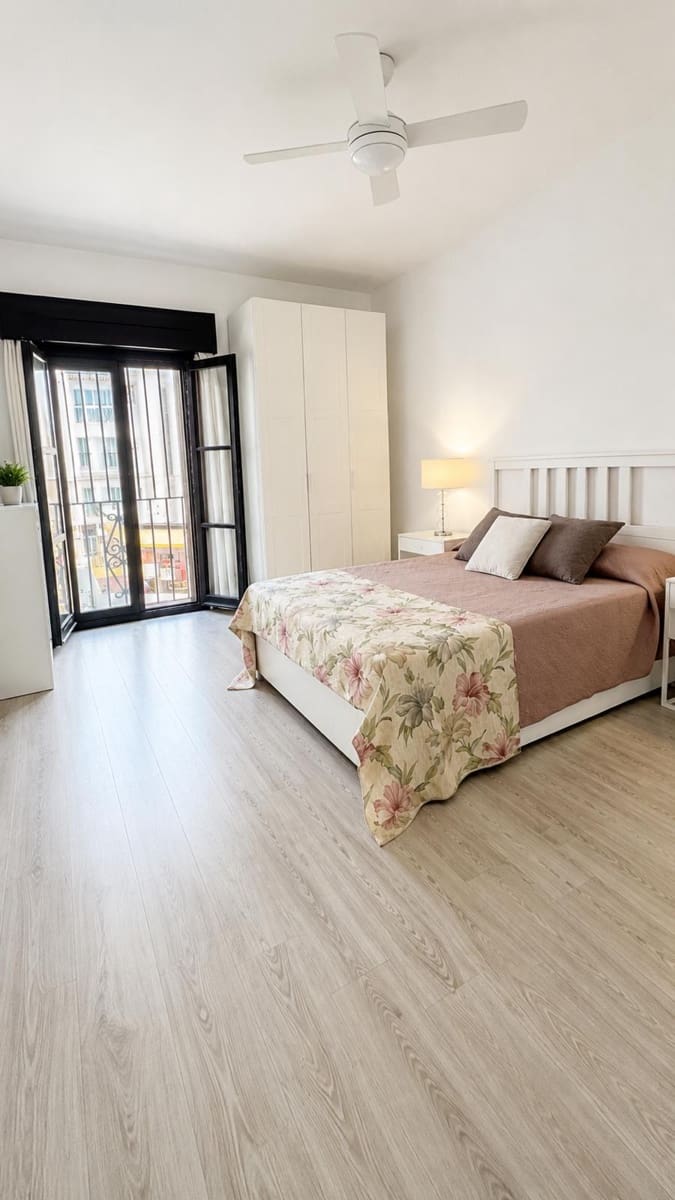 1 soveværelse Lejlighed til salg i Marbella - € 700.000 (Ref: 9932373)