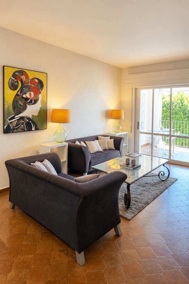1 soveværelse Lejlighed til salg i Marbella - € 700.000 (Ref: 9932373)