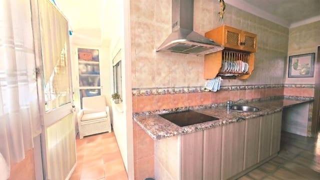 Piso de 3 habitaciones en Echeverria del Palo, Málaga ciudad en venta - 430.000 € (Ref: 9941587)
