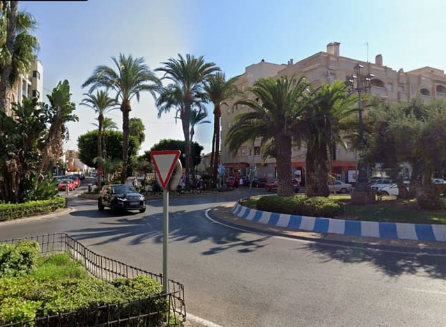 Byggegrund til salg i Barrio Alto - San Félix - Oliveros - Altamira, Almería by - € 3.857.143 (Ref: 9943187)
