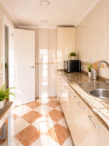 3 soveværelse Lejlighed til salg i La Luz, Málaga by - € 239.900 (Ref: 9978042)