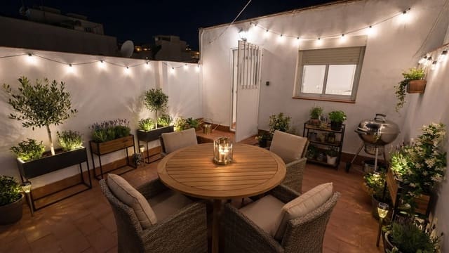 3 bedroom Villa for sale in Rincón de la Victoria - € 600,000 (Ref: 9979231)