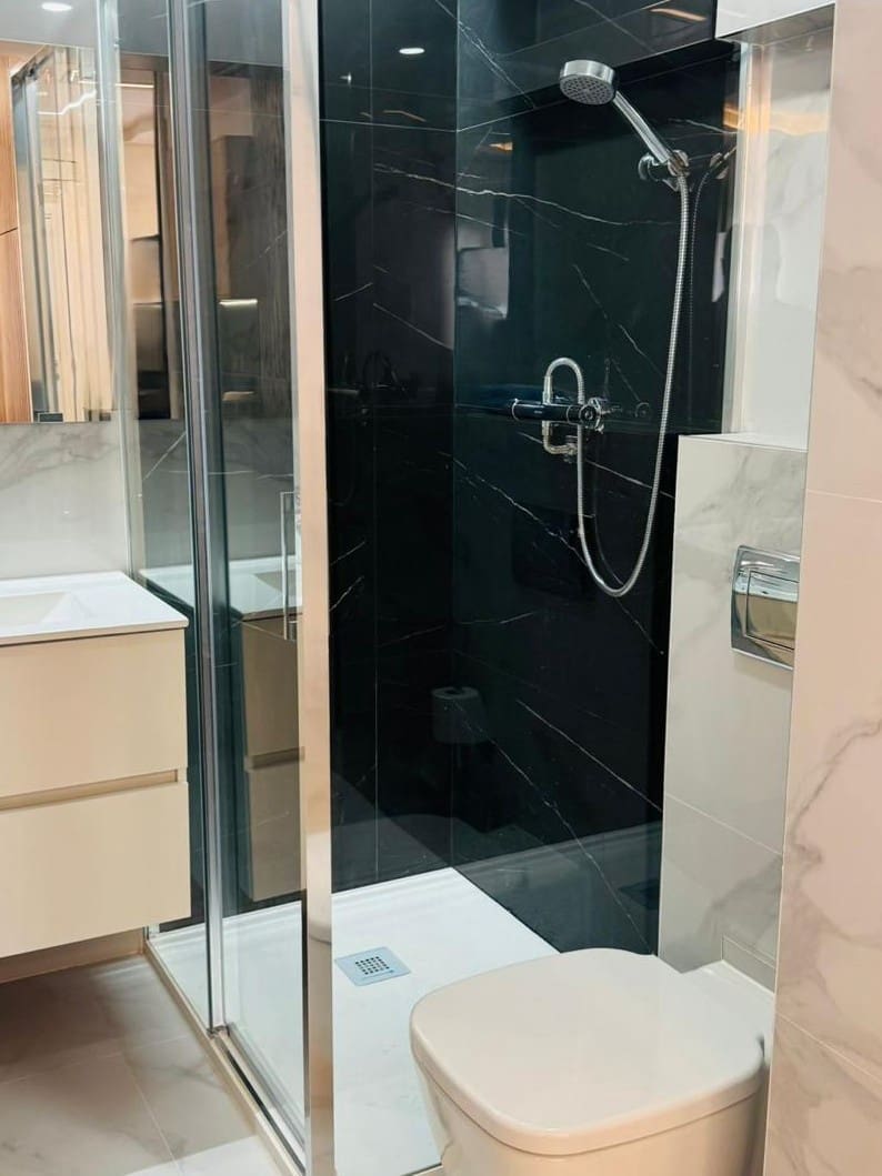 Vind till salu i Malaga stad - 199 900 € (Ref: 9990916)