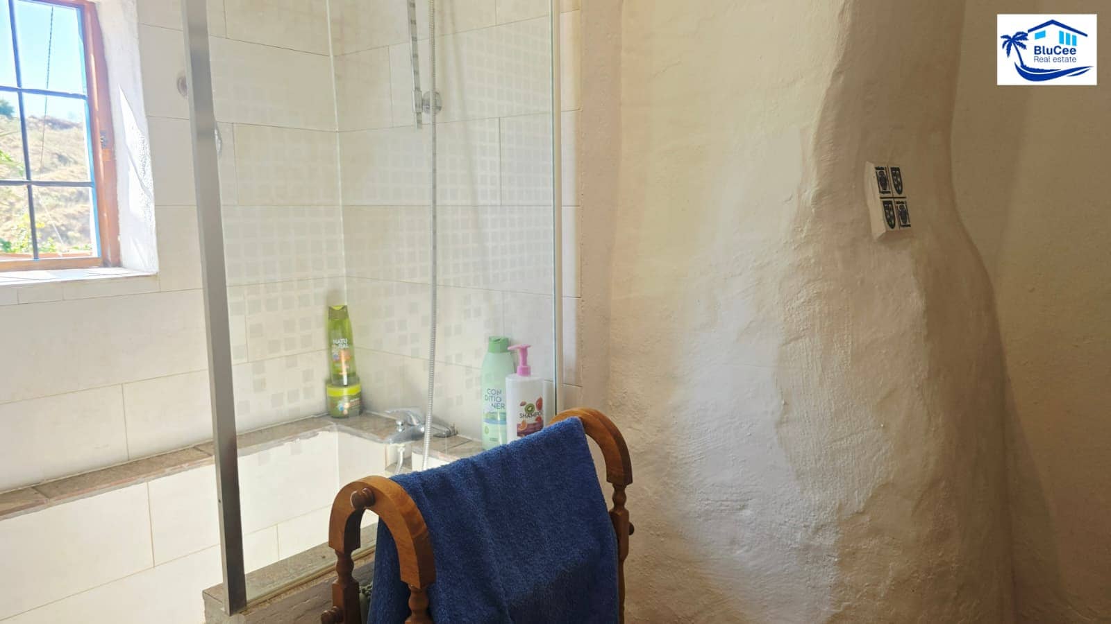 2 Zimmer Finca/Landgut zu verkaufen in Velez-Malaga mit Pool Garage - 245.000 € (Ref: 10004451)
