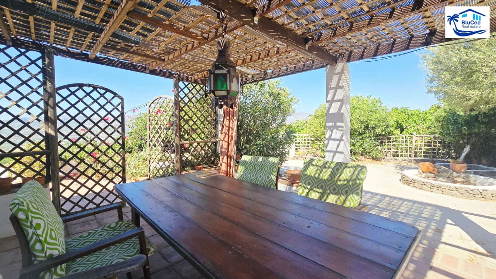 2 Zimmer Finca/Landgut zu verkaufen in Velez-Malaga mit Pool Garage - 245.000 € (Ref: 10004451)