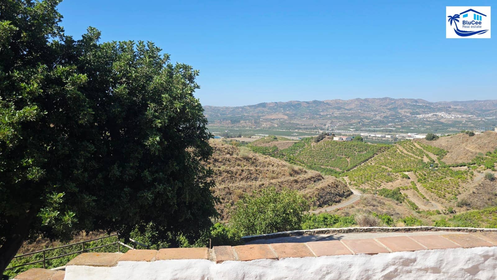 2 Zimmer Finca/Landgut zu verkaufen in Velez-Malaga mit Pool Garage - 245.000 € (Ref: 10004451)