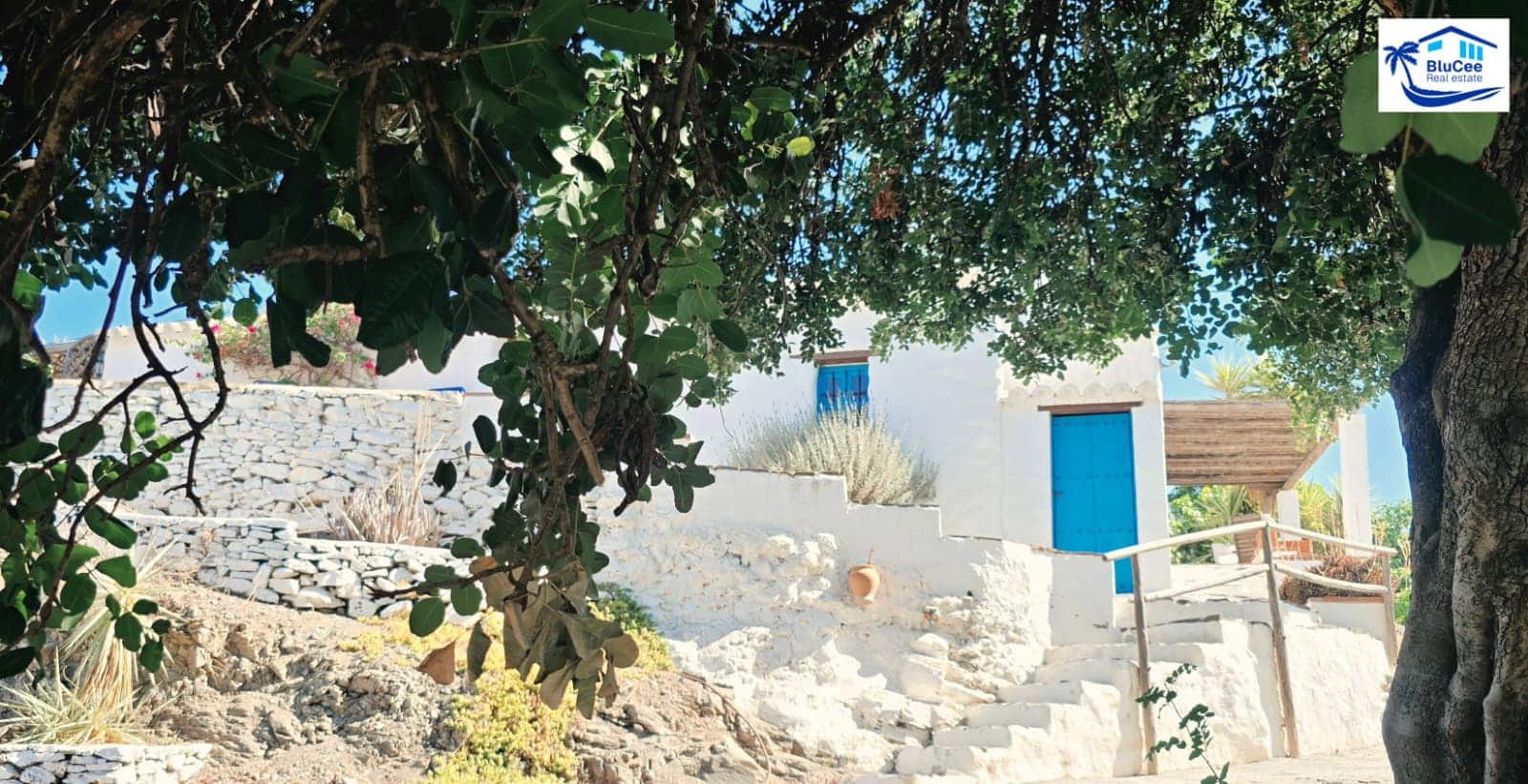 2 Zimmer Finca/Landgut zu verkaufen in Velez-Malaga mit Pool Garage - 245.000 € (Ref: 10004451)