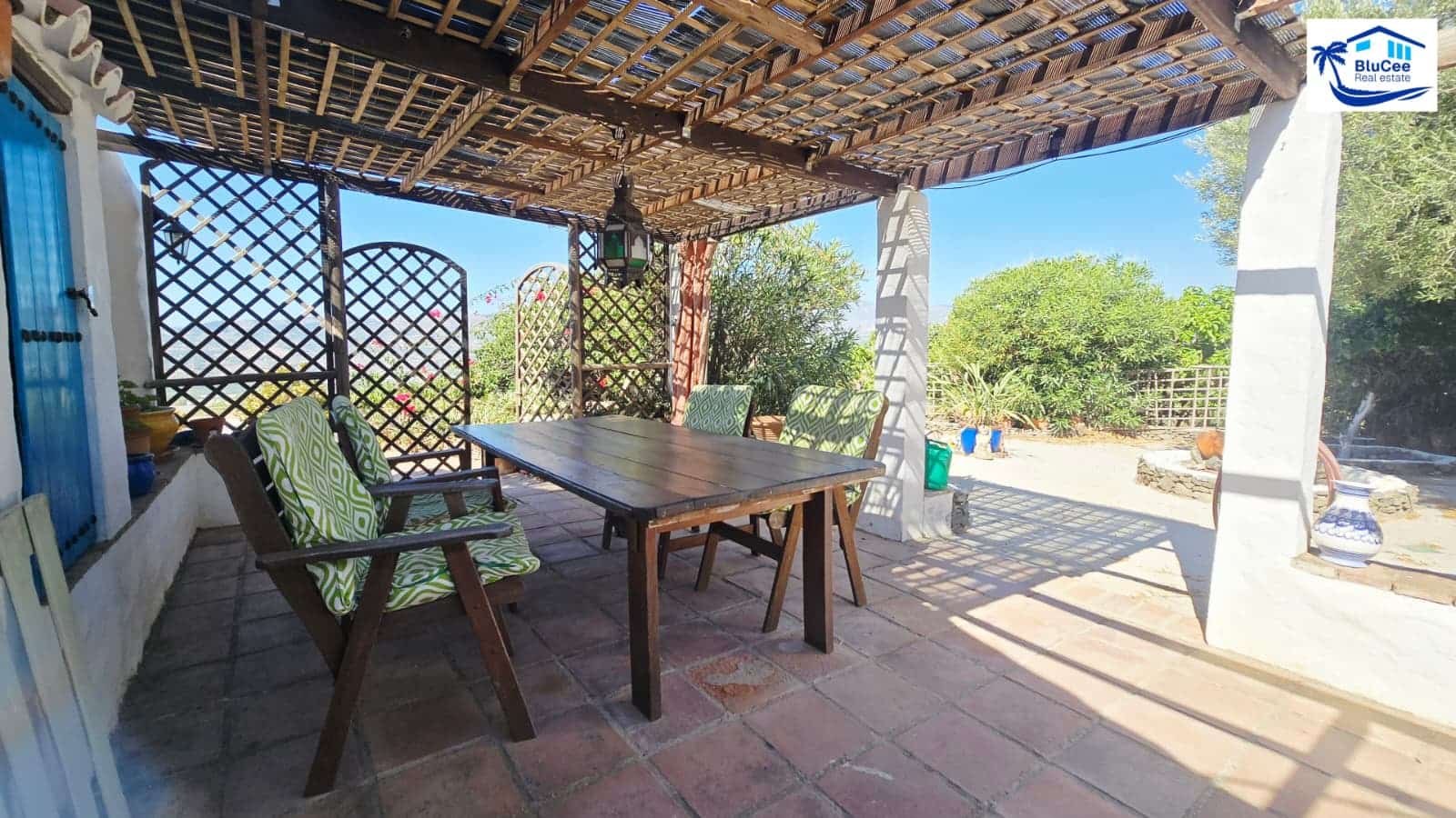 2 Zimmer Finca/Landgut zu verkaufen in Velez-Malaga mit Pool Garage - 245.000 € (Ref: 10004451)