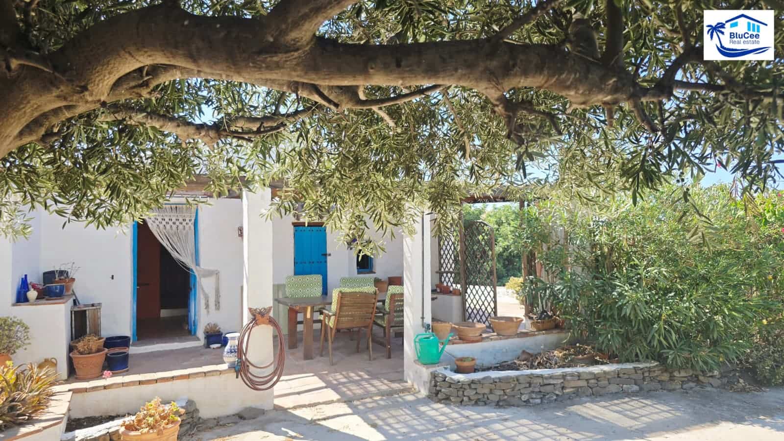 2 Zimmer Finca/Landgut zu verkaufen in Velez-Malaga mit Pool Garage - 245.000 € (Ref: 10004451)